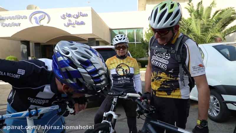اقامت گردشگران دوچرخه سوار ایتالیایی در هتل هما شیراز
