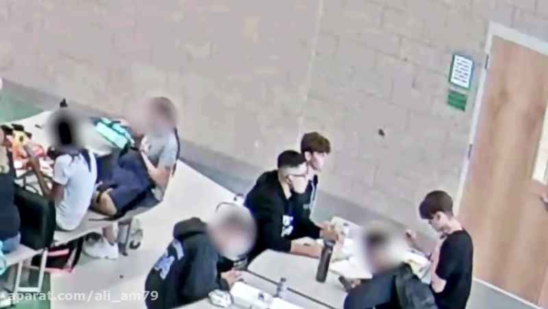 خفگی دانش آموز در حین غذا خوردن و نجات توسط همکلاسی از مرگ حتمی
