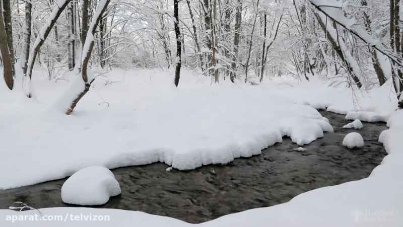 سه ساعت صدای آرامش بخش رودخانه در کنار برف ها | (نظاره گر ساکت 15)