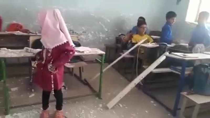 ریزش سقف یک مدرسه در شهرستان میناب